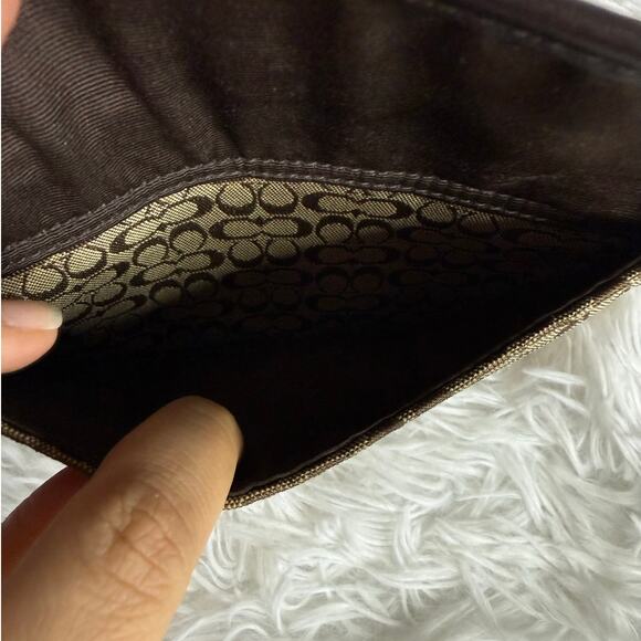 COACH y2k Soho Brown Signature Canvas Wristlet - Picture 6 of 8